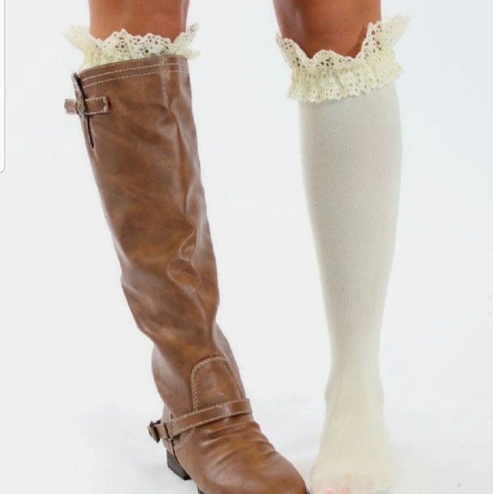 Ruffled boot socks - Picture 4 of 4